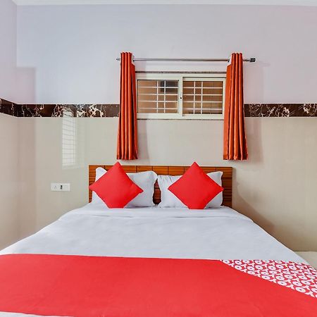 Hotel O Sri Sai Guru Comforts Yelahanka Εξωτερικό φωτογραφία