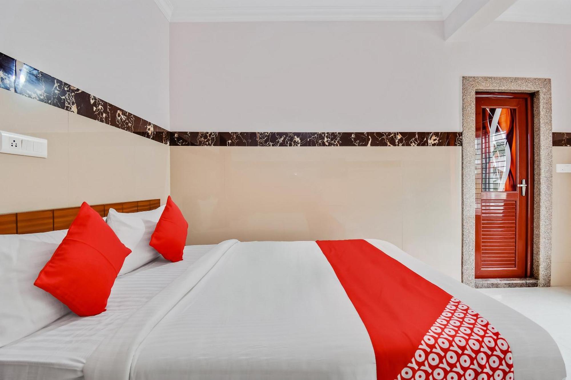Hotel O Sri Sai Guru Comforts Yelahanka Εξωτερικό φωτογραφία