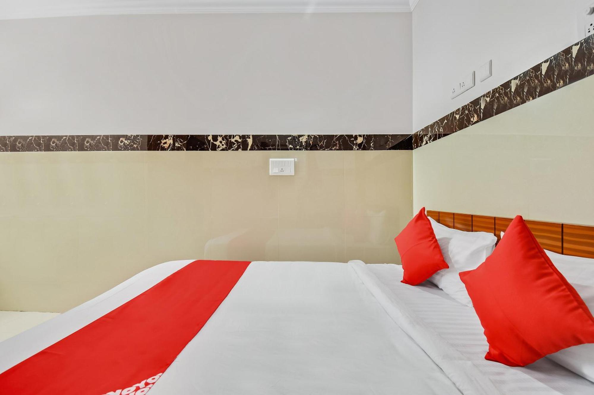 Hotel O Sri Sai Guru Comforts Yelahanka Εξωτερικό φωτογραφία